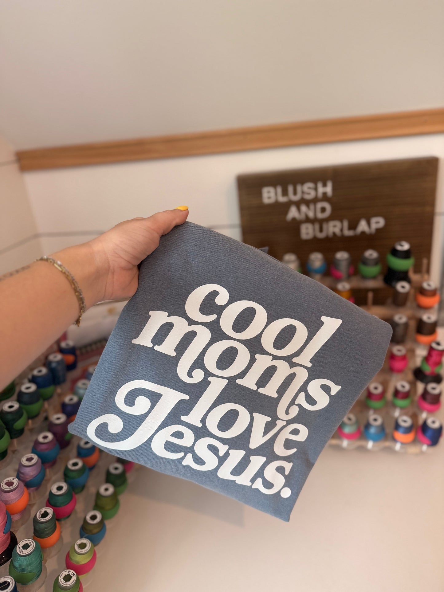 Cool Moms Love Jesus